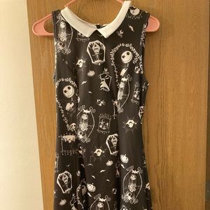 Nightmare before Christmas dress. Black and white with a collar. Size medium